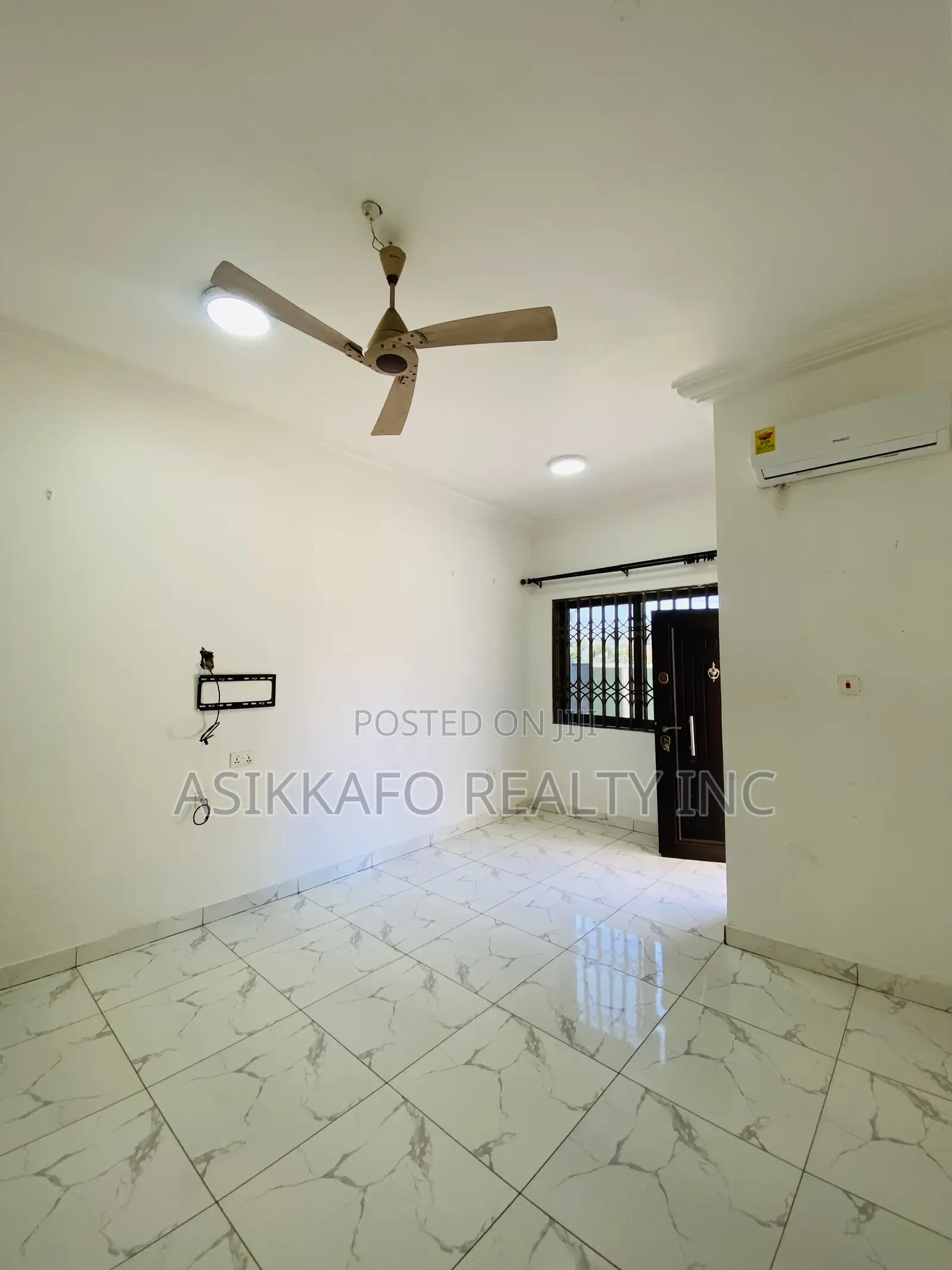 1bdrm Apartment in Basket, Spintex for rent