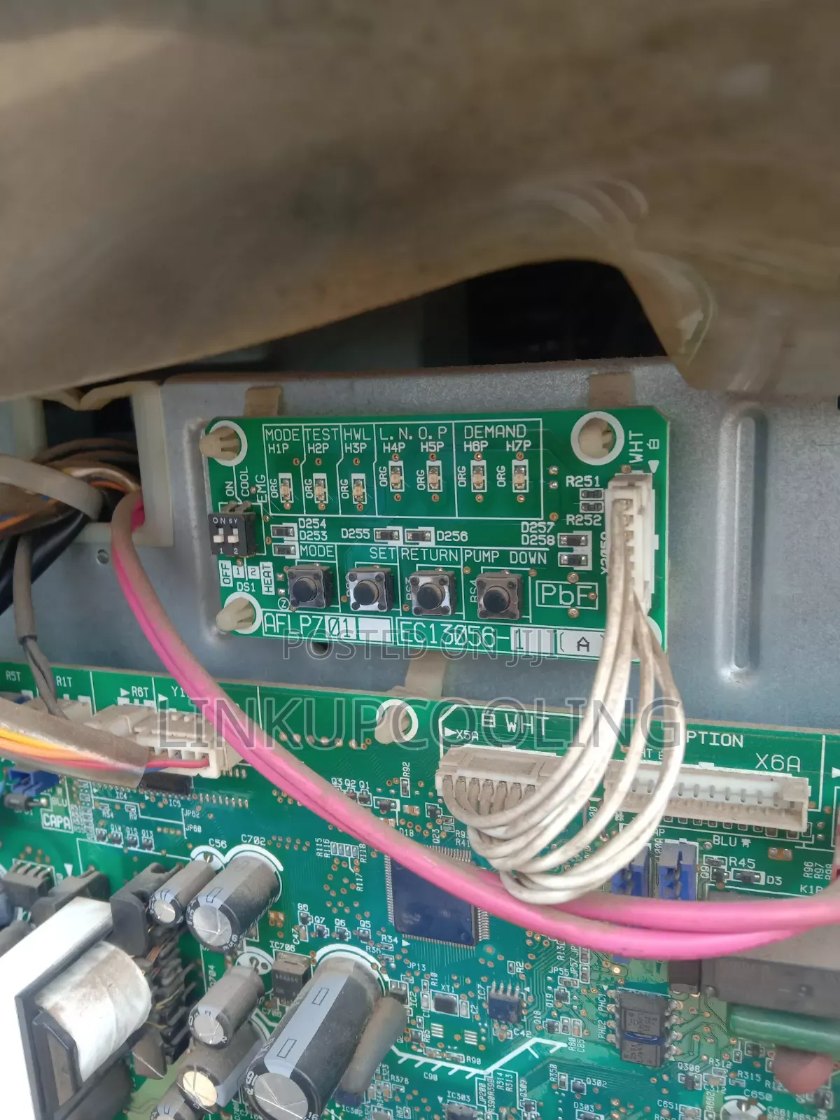 Air Conditioner Repair, Services and Maintenance Technicians