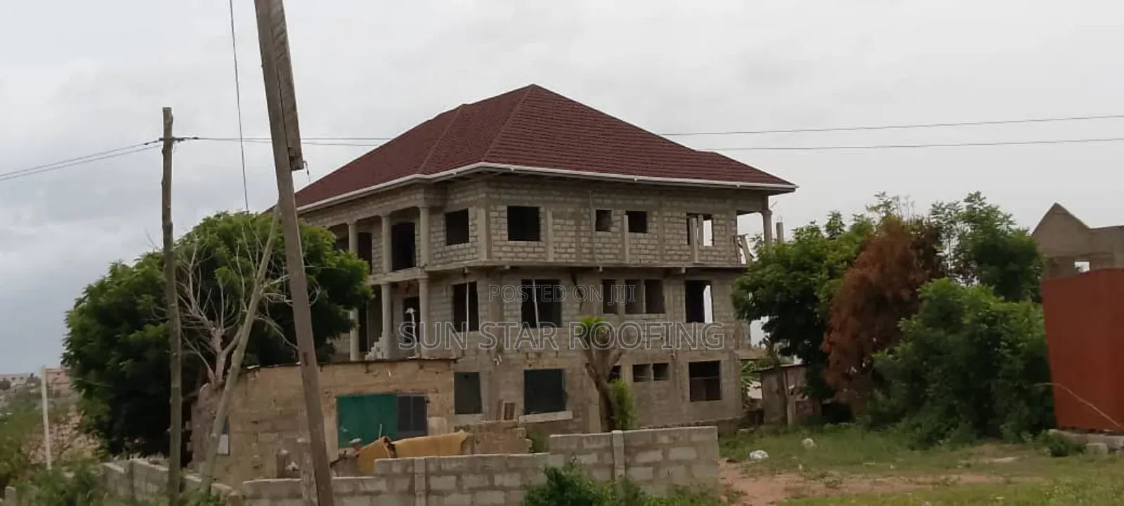 Roofing Wood Installation of Roofing Sheet and Rin Gutter