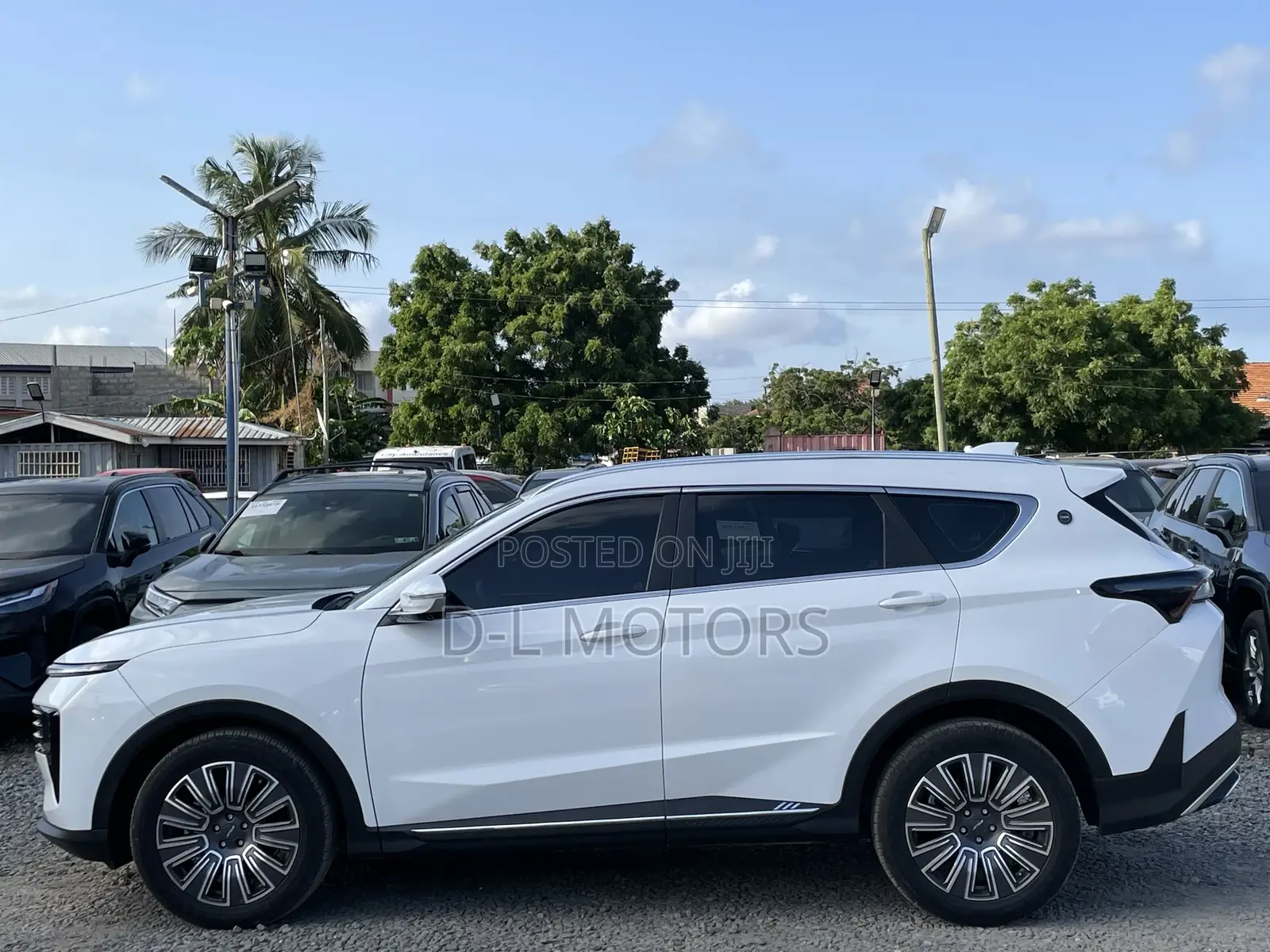 Jetour X70 Plus 2024 White