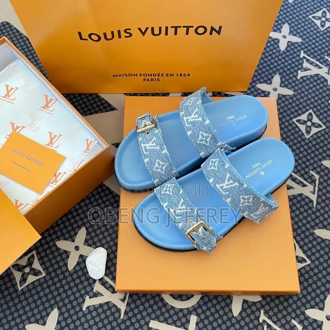 Original Louis Vuitton Ladies Slippers in Colours