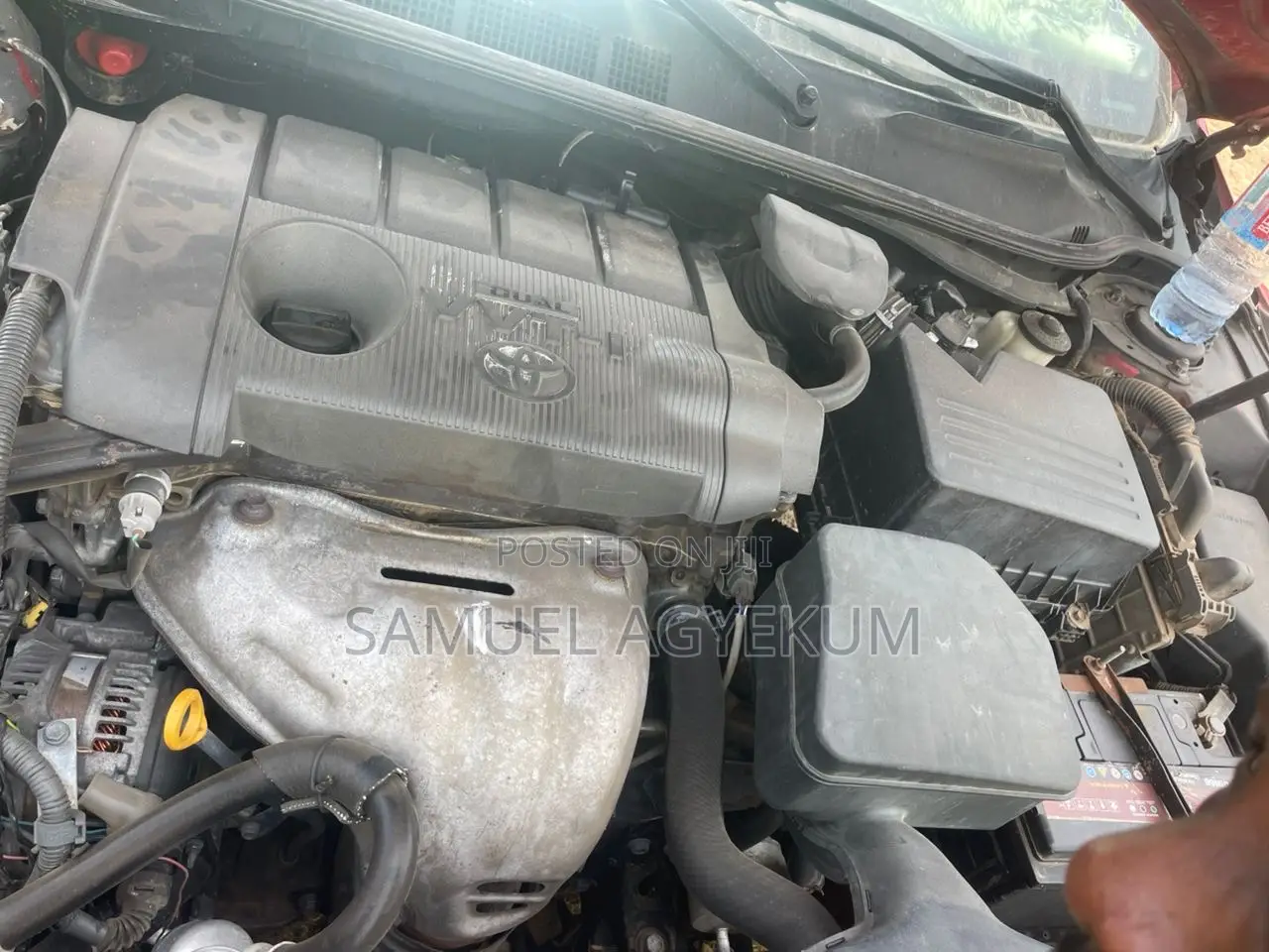 Toyota Camry LE 4dr Sedan (2.5L 4cyl 6A) 2012