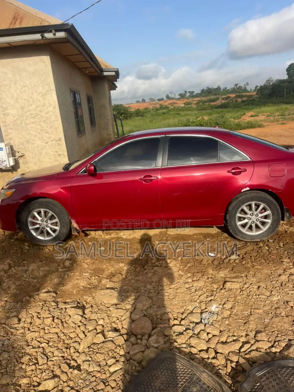 Toyota Camry LE 4dr Sedan (2.5L 4cyl 6A) 2012