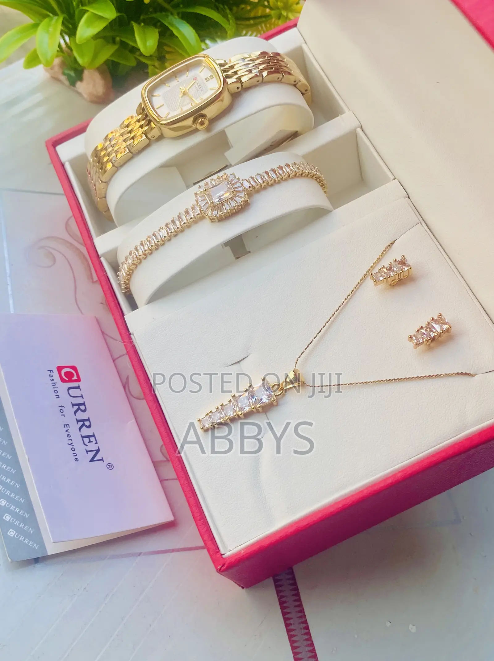 Stunning 5pcs Jewelry Set