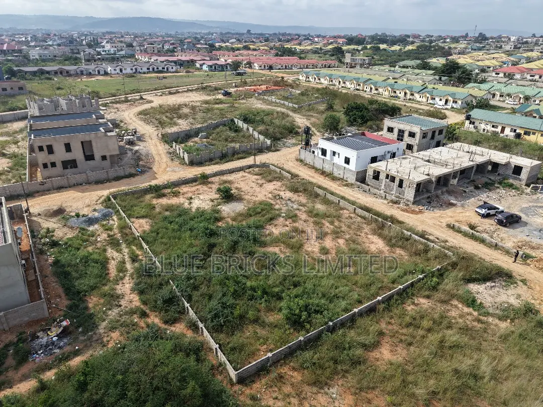 Land for Sale at Amrahia