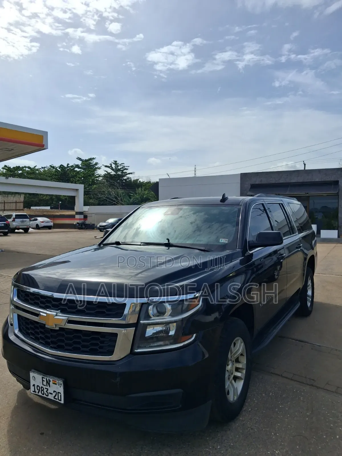 Chevrolet Suburban LS 4x4 2020 Black