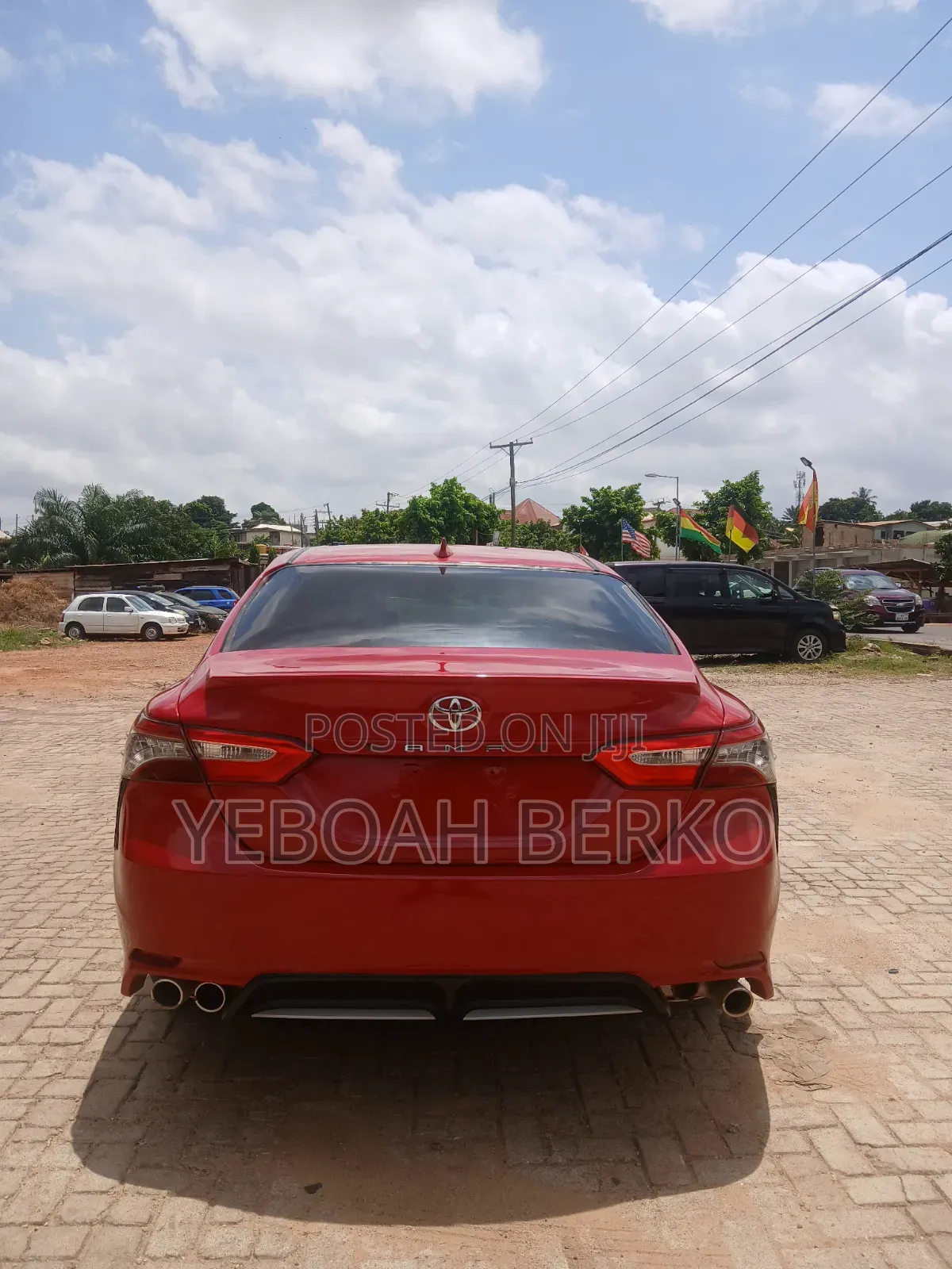Toyota Camry 2018 Red