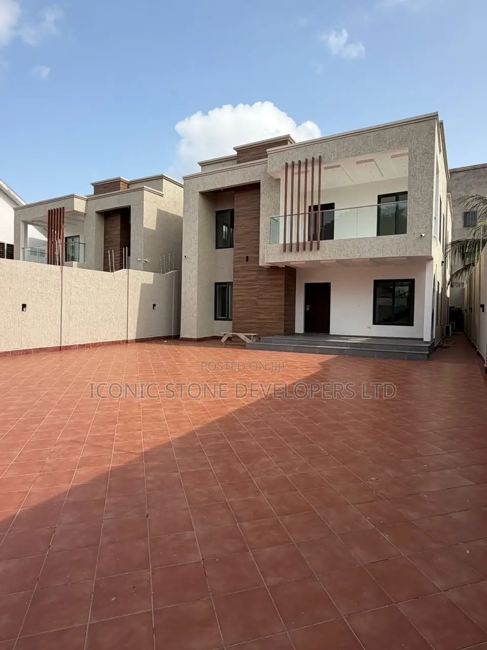 4bdrm House in Adjiringanor, East Legon for sale