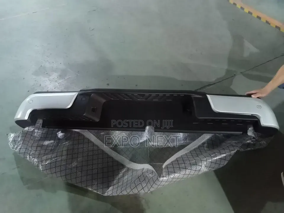 Rear Back Bumper for Navara 2021-2024 Np300 Plastic Abs+Steel Material