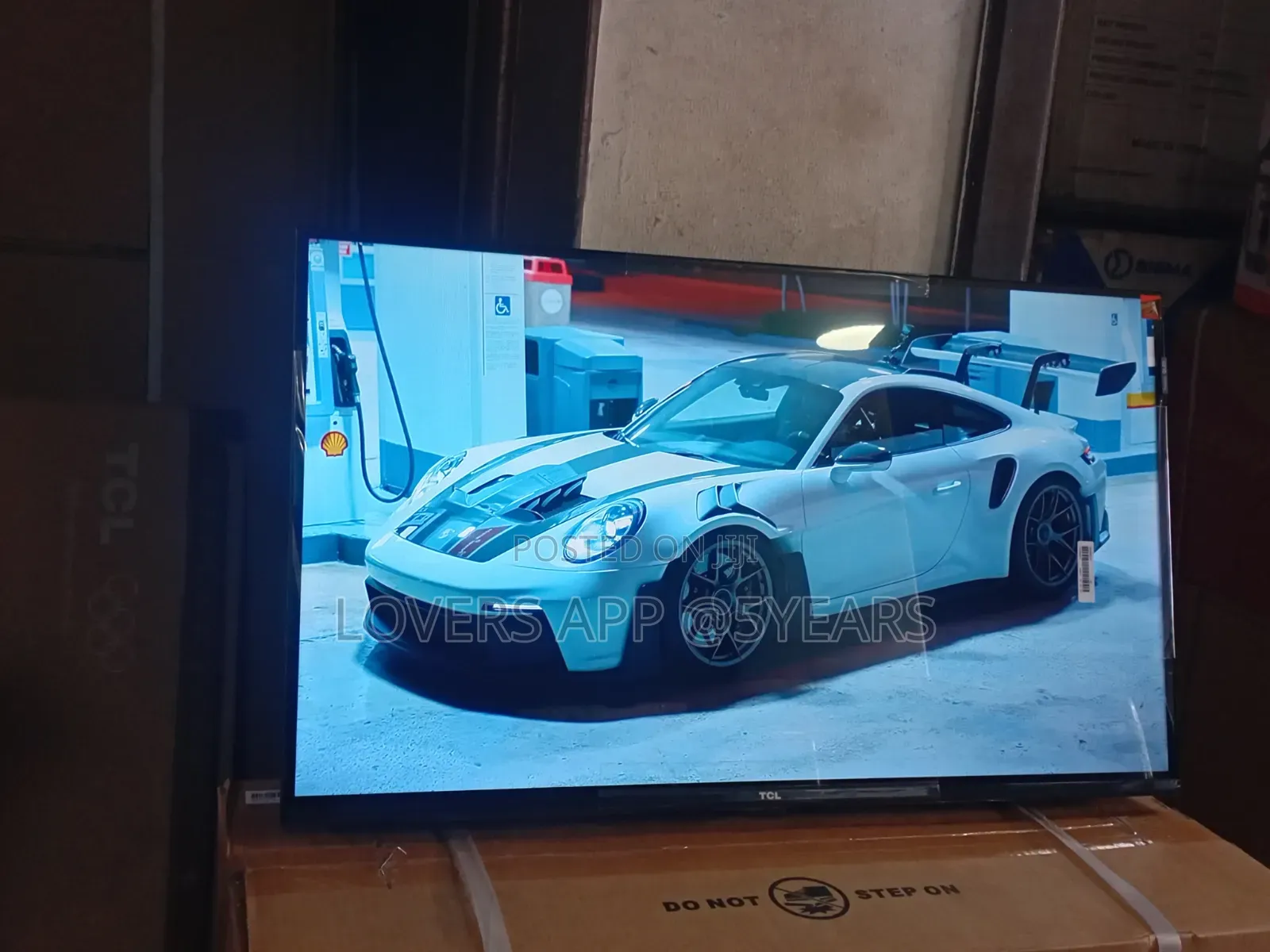 TCL 32” Smart Entertainment Tv – Crystal Clear Display