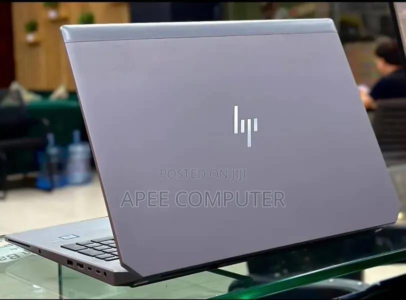Laptop HP ZBook 17 G5 16GB Intel Core i7 HDD+SSD 750GB
