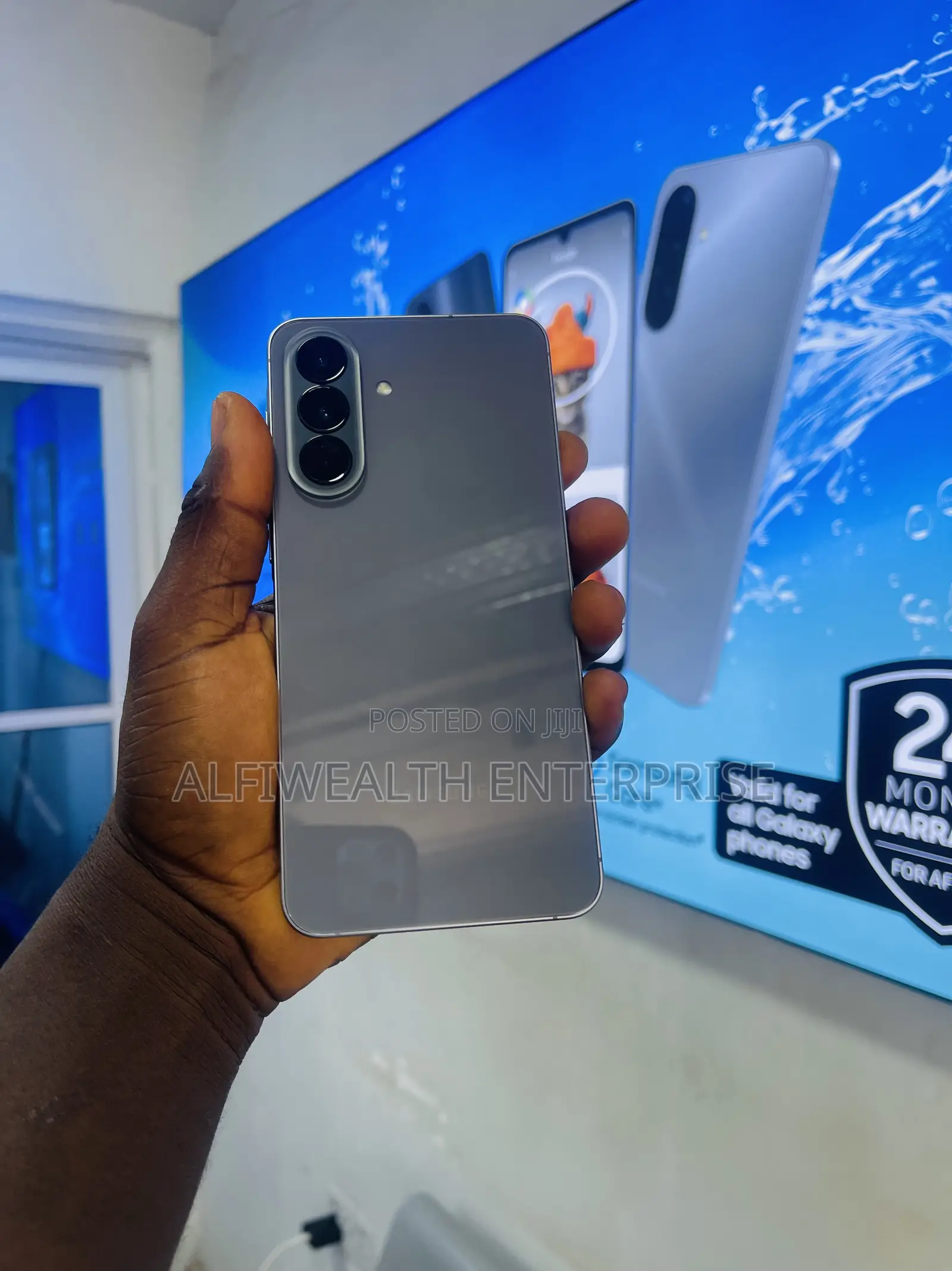 New Samsung Galaxy A57 256 GB Silver
