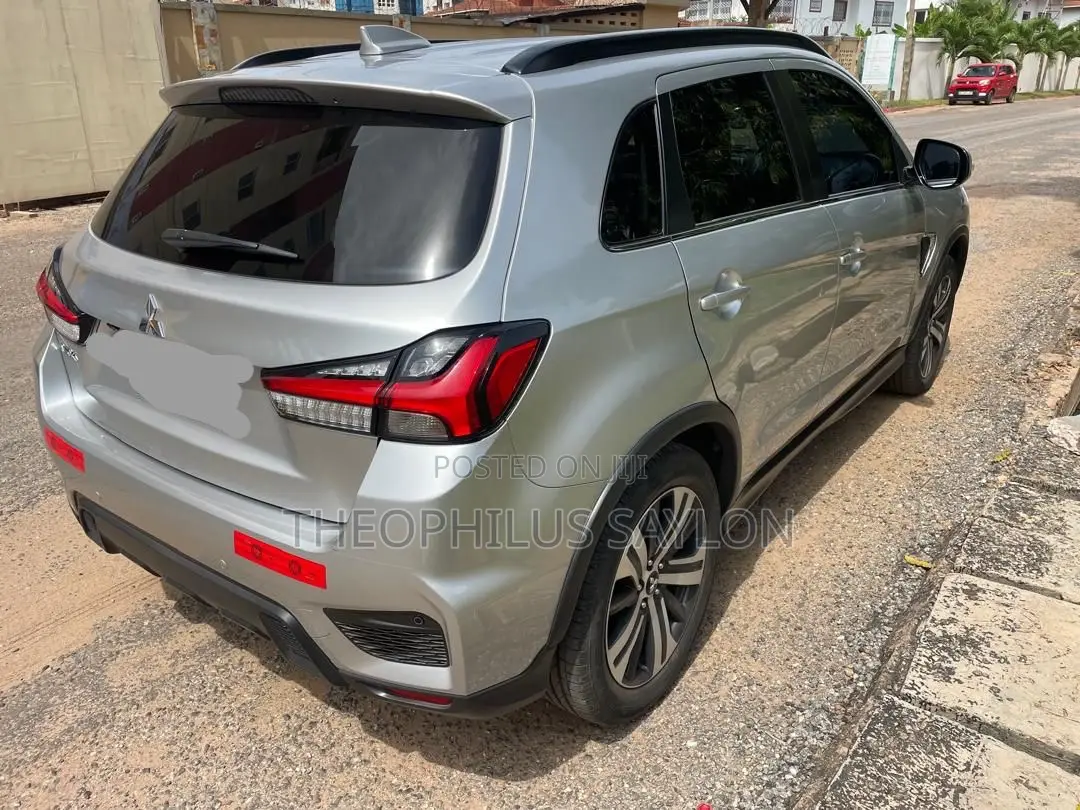 Mitsubishi ASX 2023 Silver