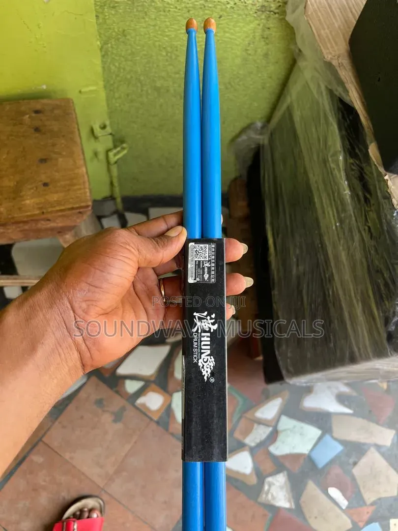 Hund Drum Stick All Color Available