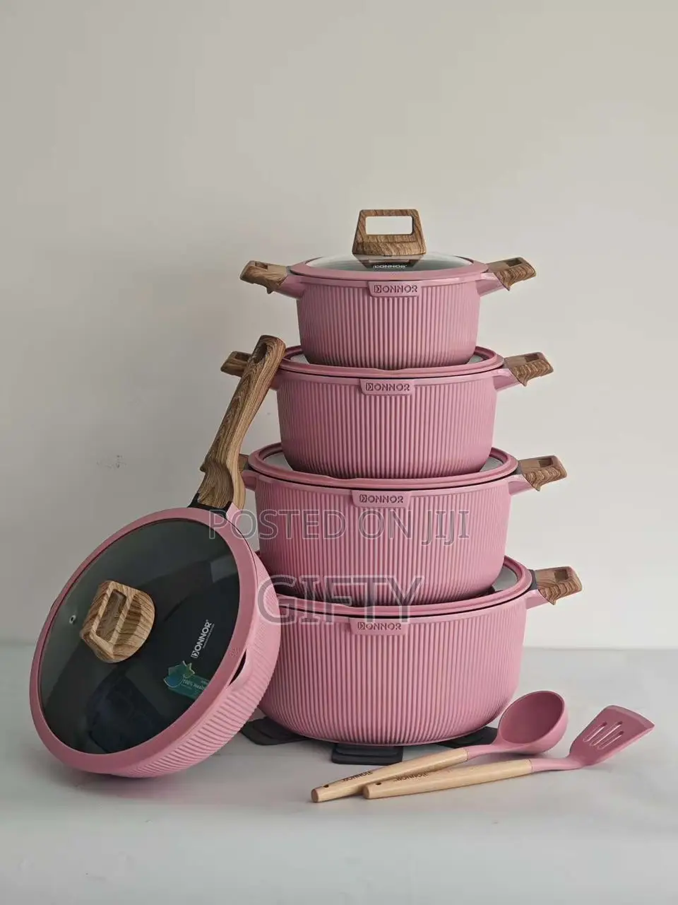Non Stick Pot