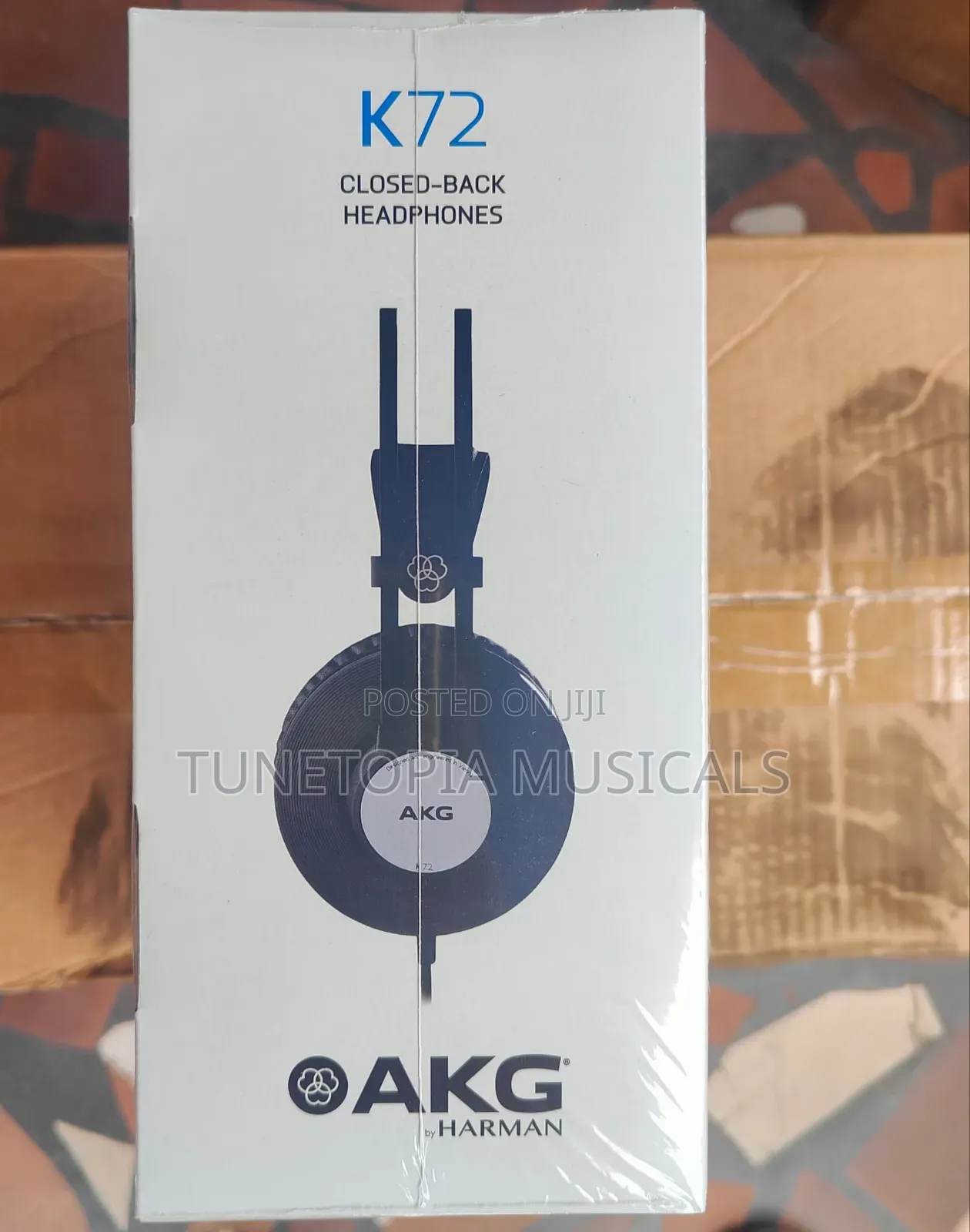 Akg Closed-Back Studio Headphones