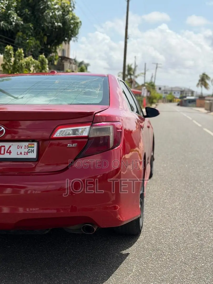 Toyota Camry 2014 Red