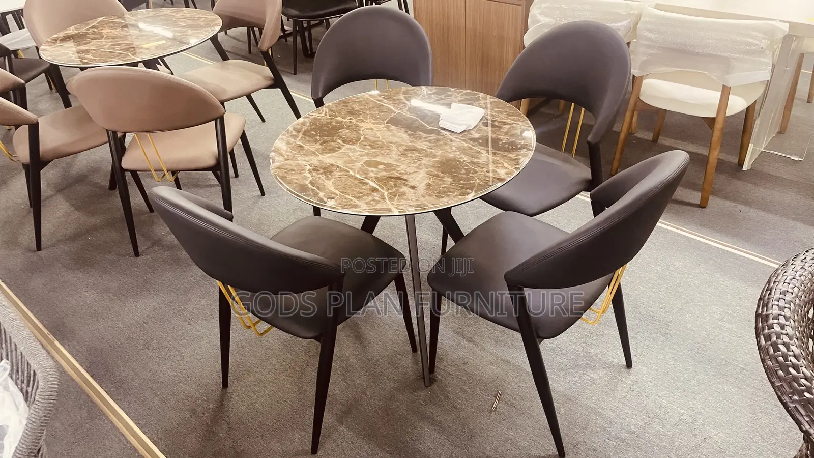 Dining Table Set (1+4)