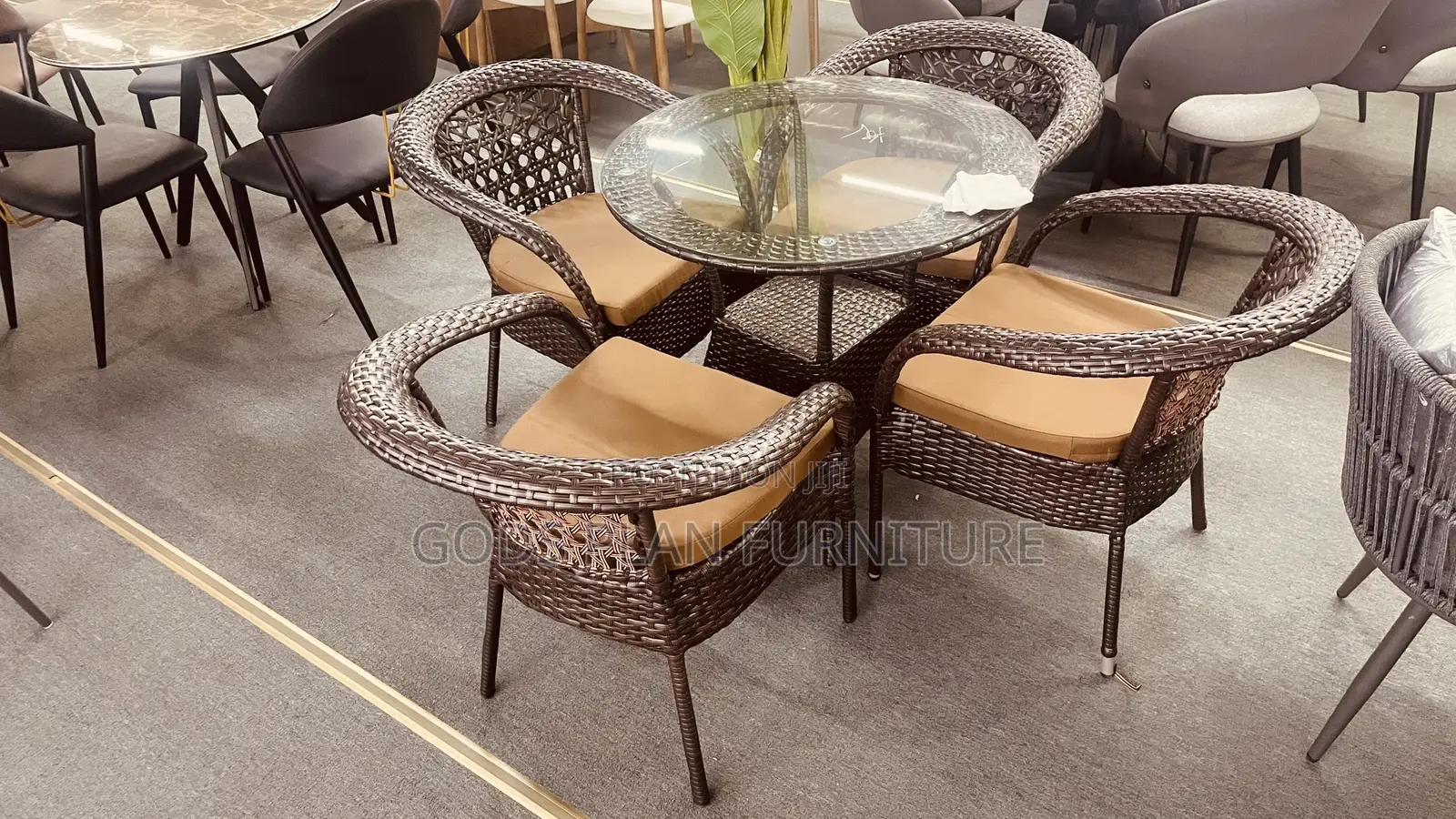 Dining Set 1+4 (5081)