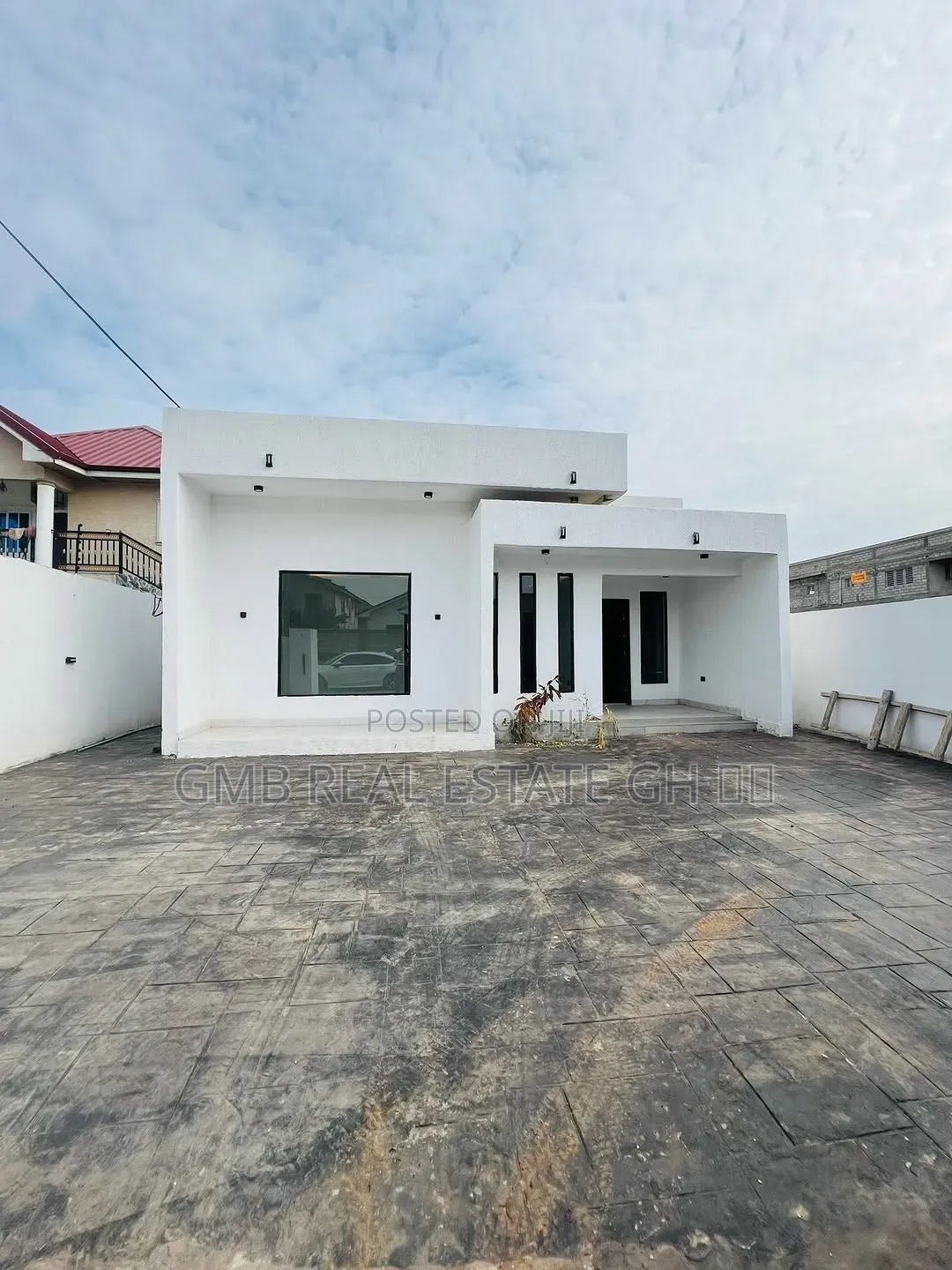 3bdrm House in Lakeside for sale