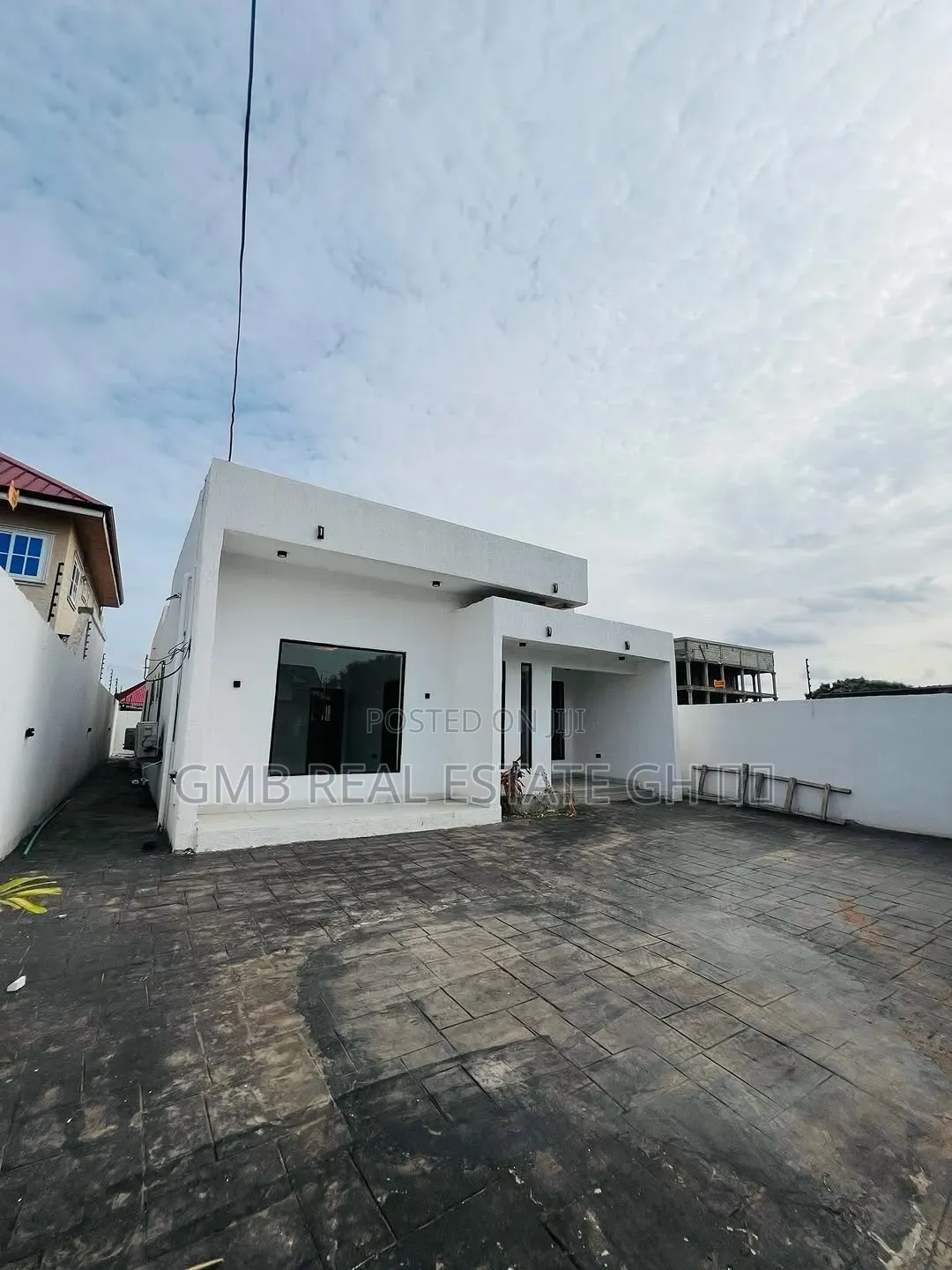3bdrm House in Lakeside for sale