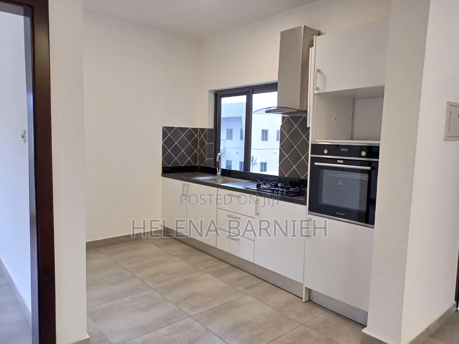 2bdrm Apartment in Helena Estate Agency, Police Station for rent