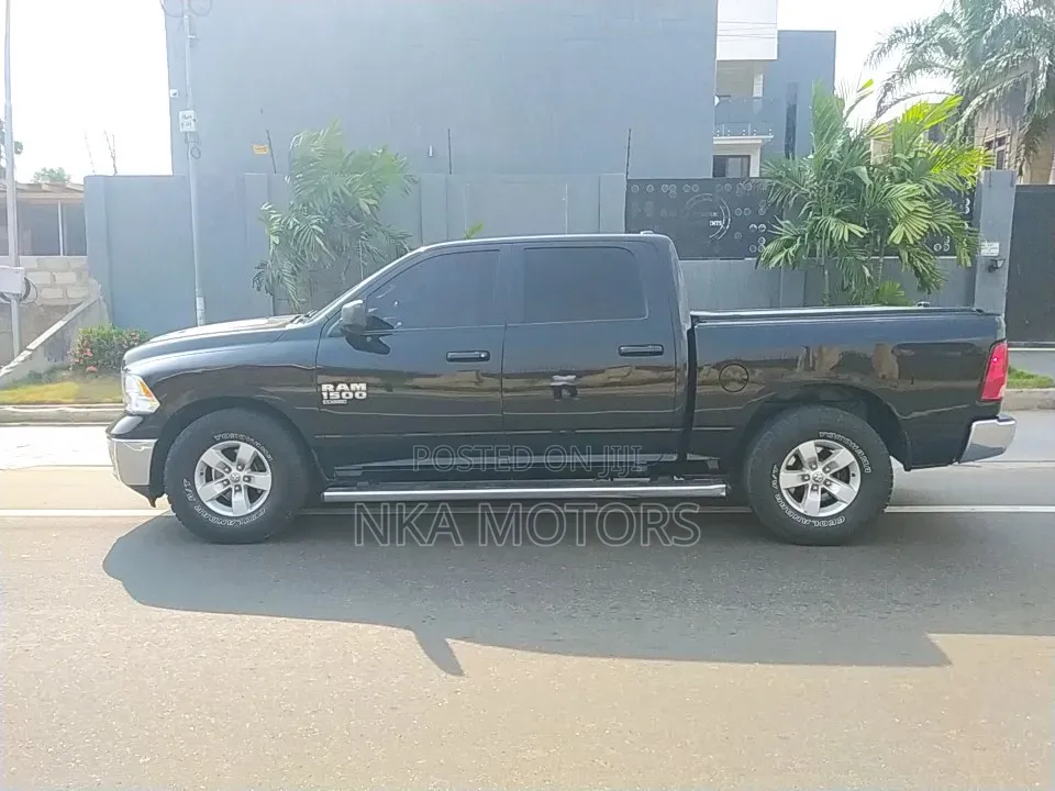 Dodge RAM 1500 3.6 Petrol AWD 2021 Black