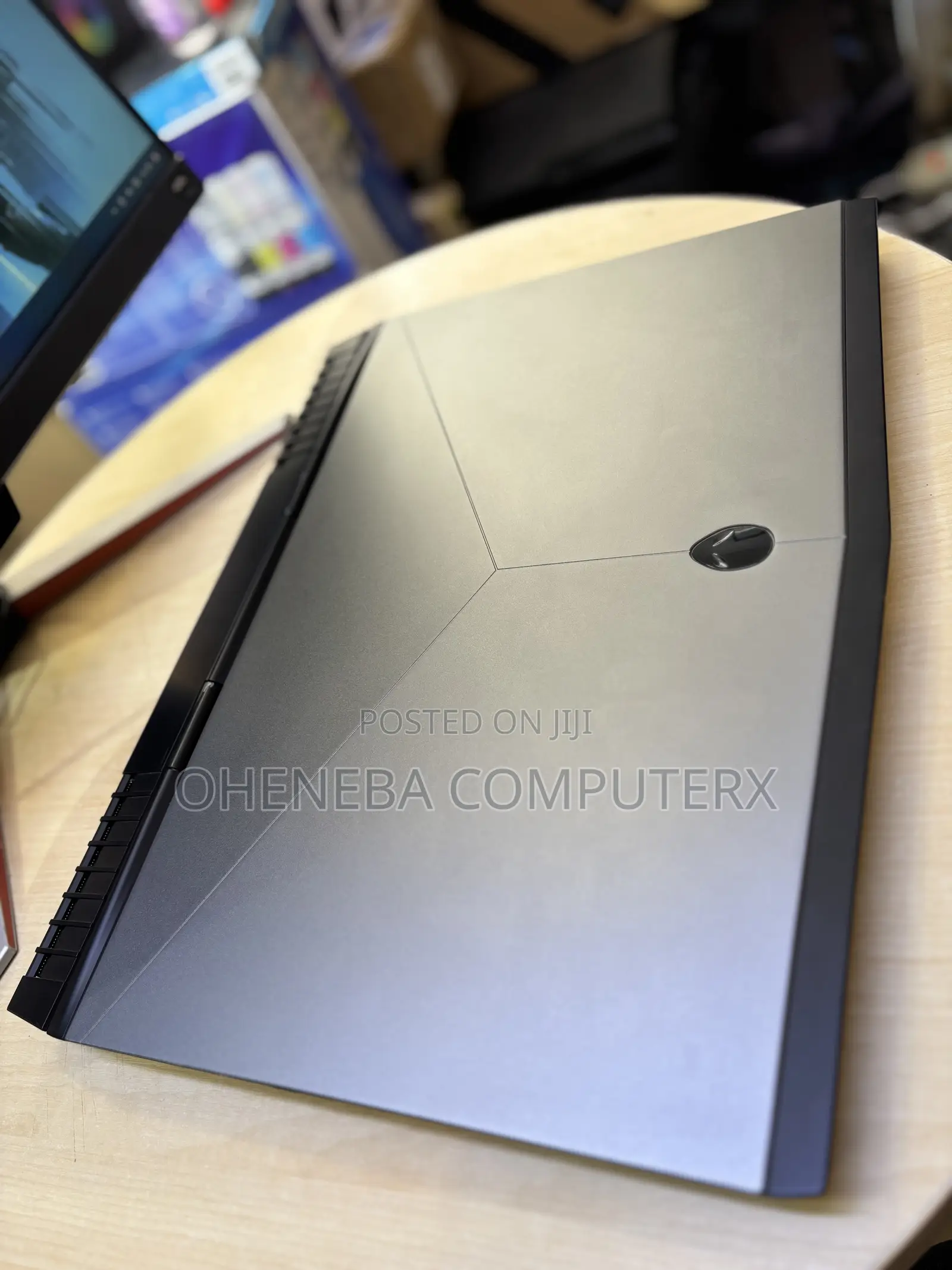 Laptop Dell Allenware M15 R5 16GB Intel Core i7 HDD+SSD 1T