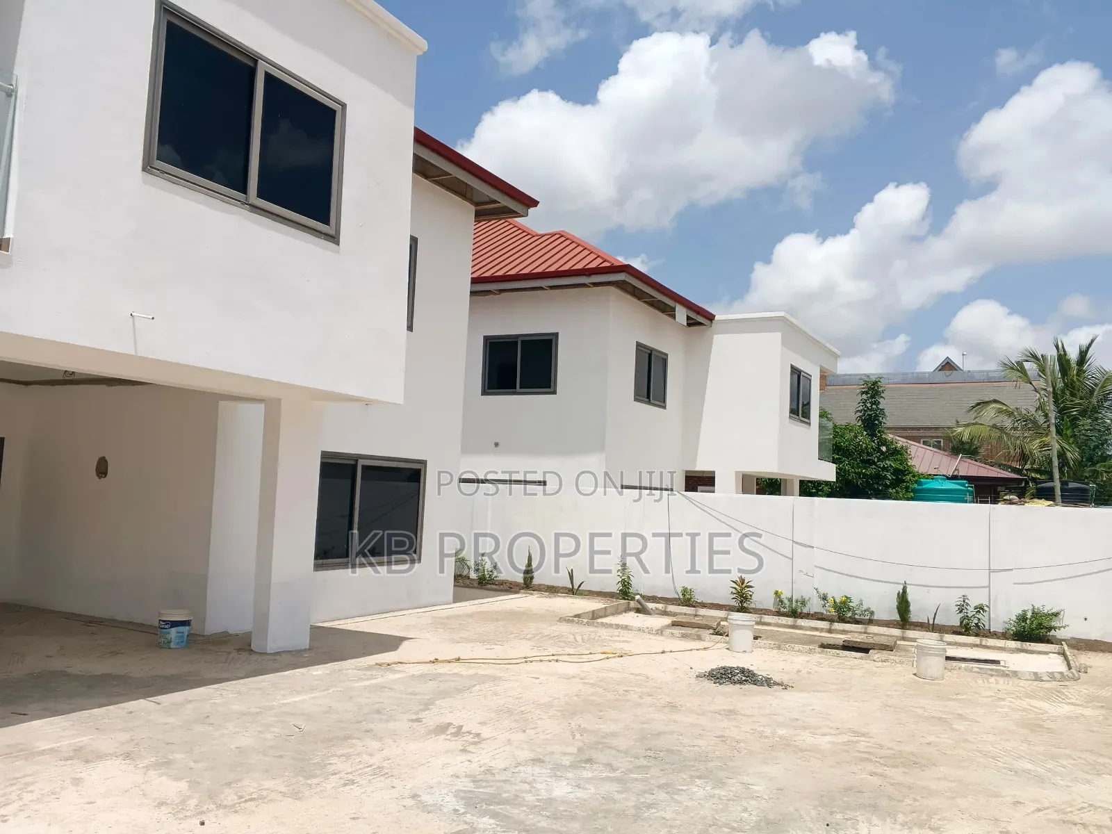 4bdrm Duplex in Kb Properties, A&C Mall Area for sale