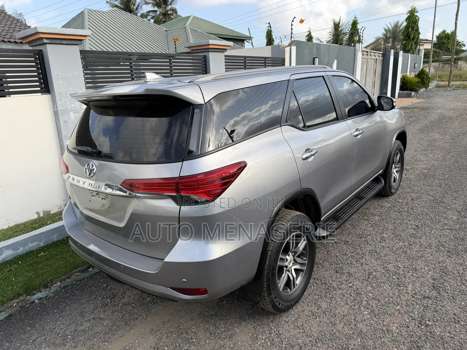 Toyota Fortuner 2.7 AWD 2017 Silver