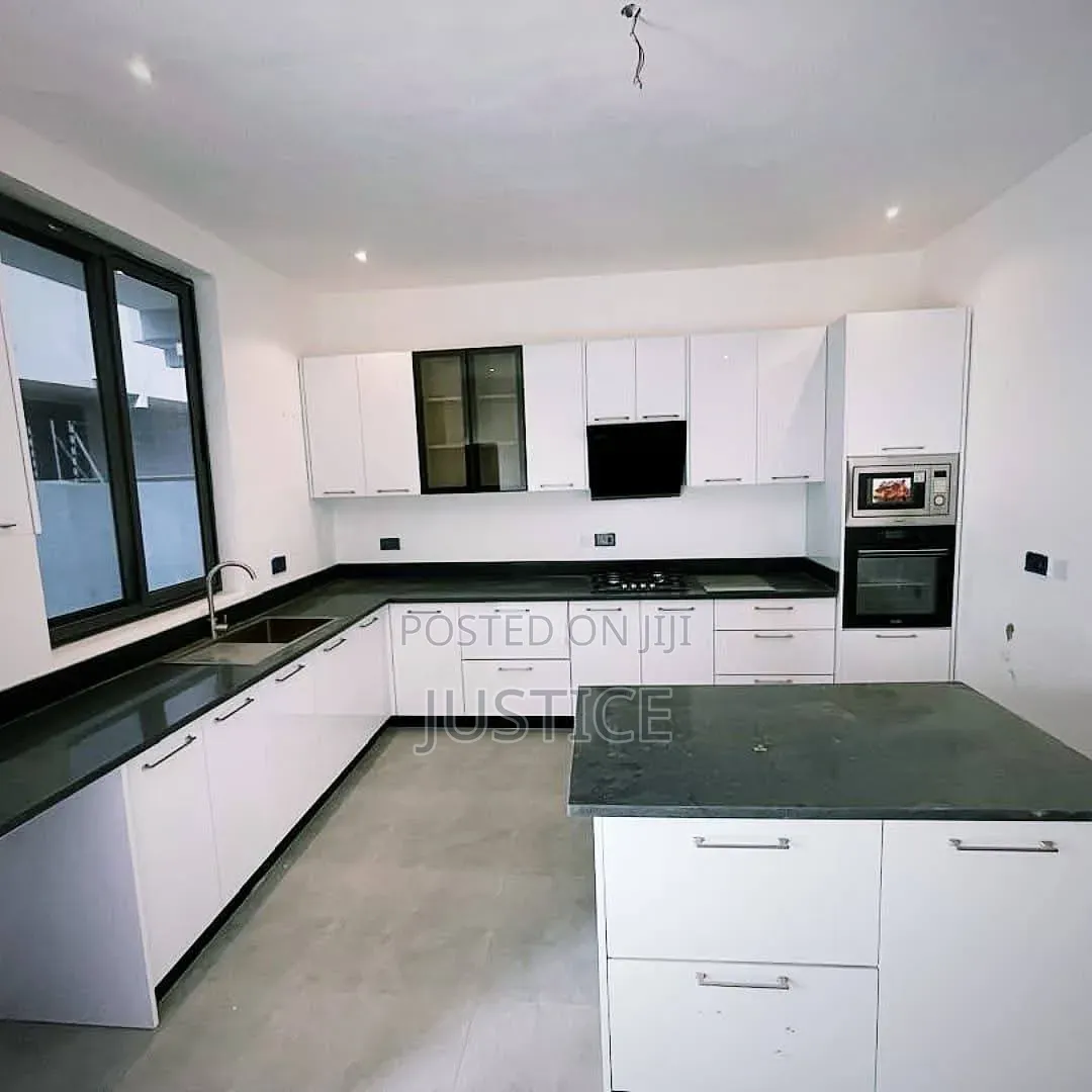 3bdrm House in Haasto, ECOMOG for sale
