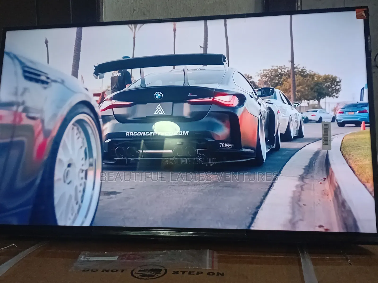 TCL 32” Hd Television With Powerful Sound Quality