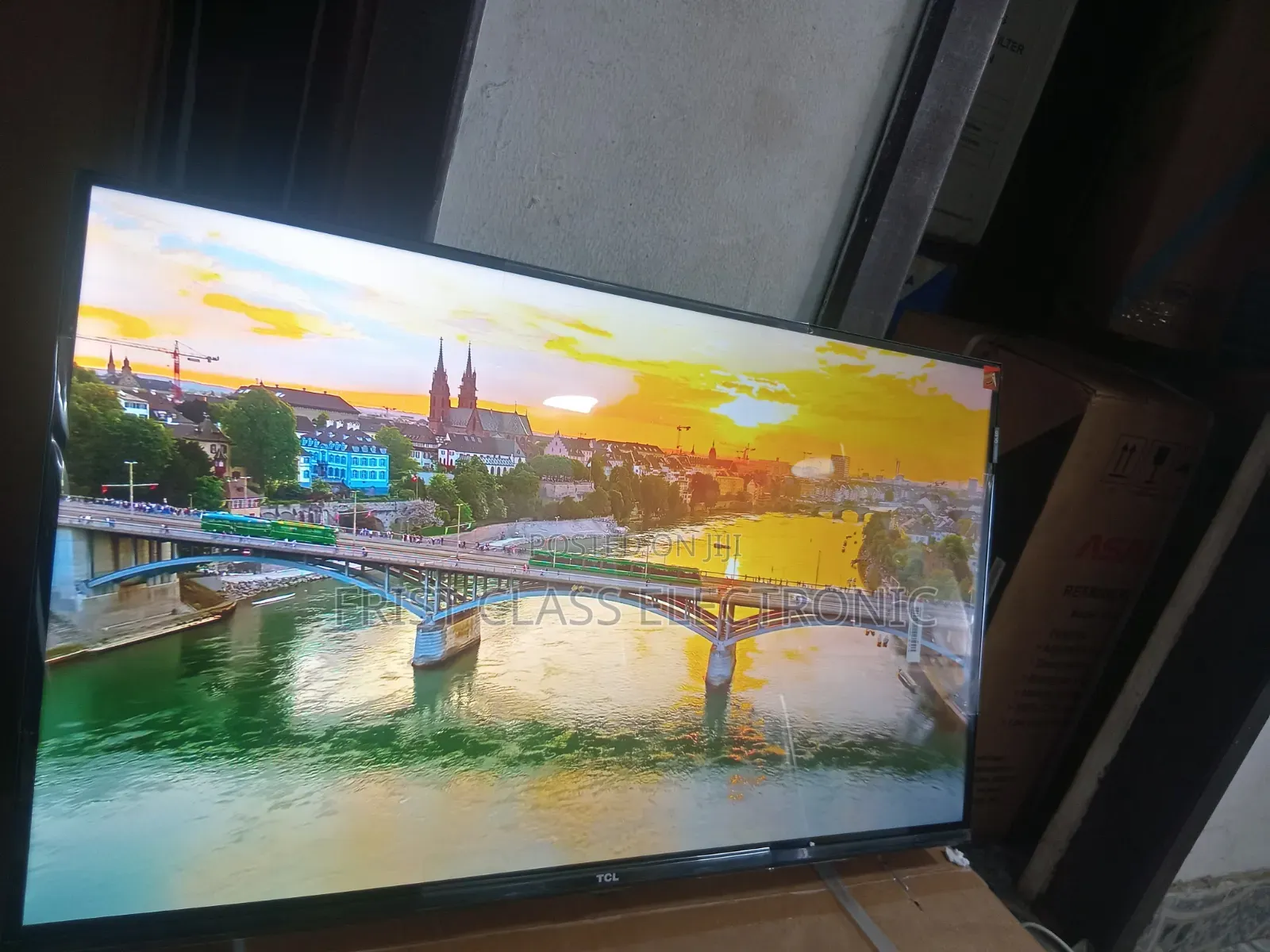 TCL Smart Tv Brilliance That Simplifies Modern Entertainment