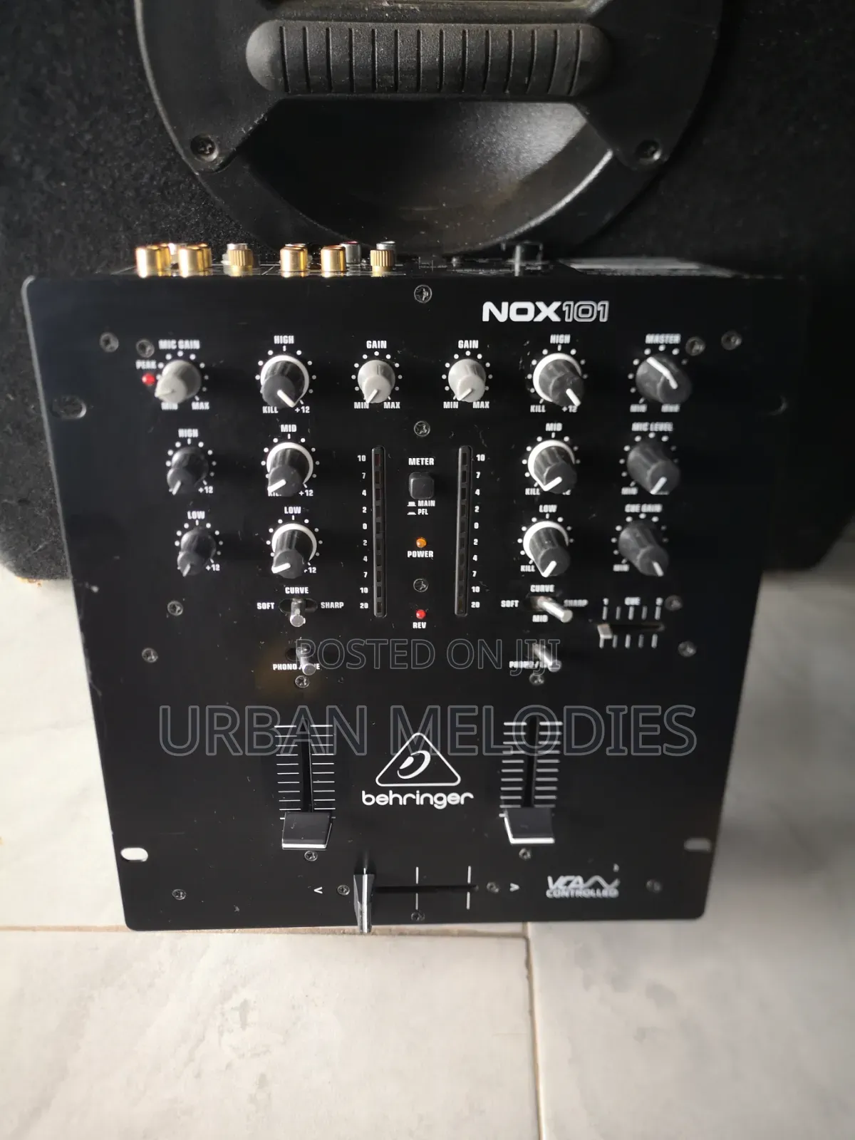Behringer Pro Mixer Nox101