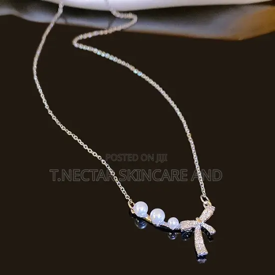Ladies Necklace