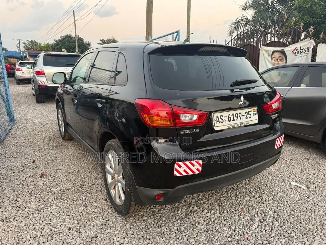 Mitsubishi Outlander 2.0 PHEV AWD 2015 Black