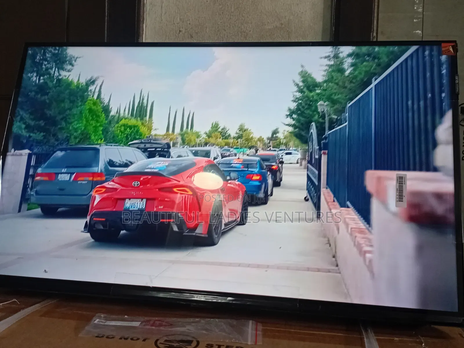 TCL 32-Inch Television – Quality Viewing Experience