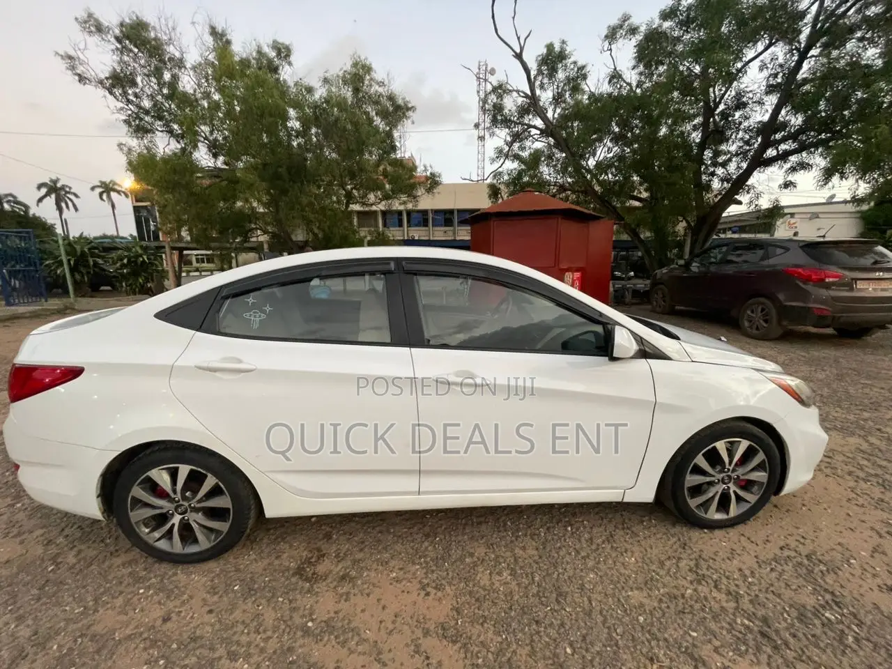 Hyundai Accent SE Sedan 2017 White