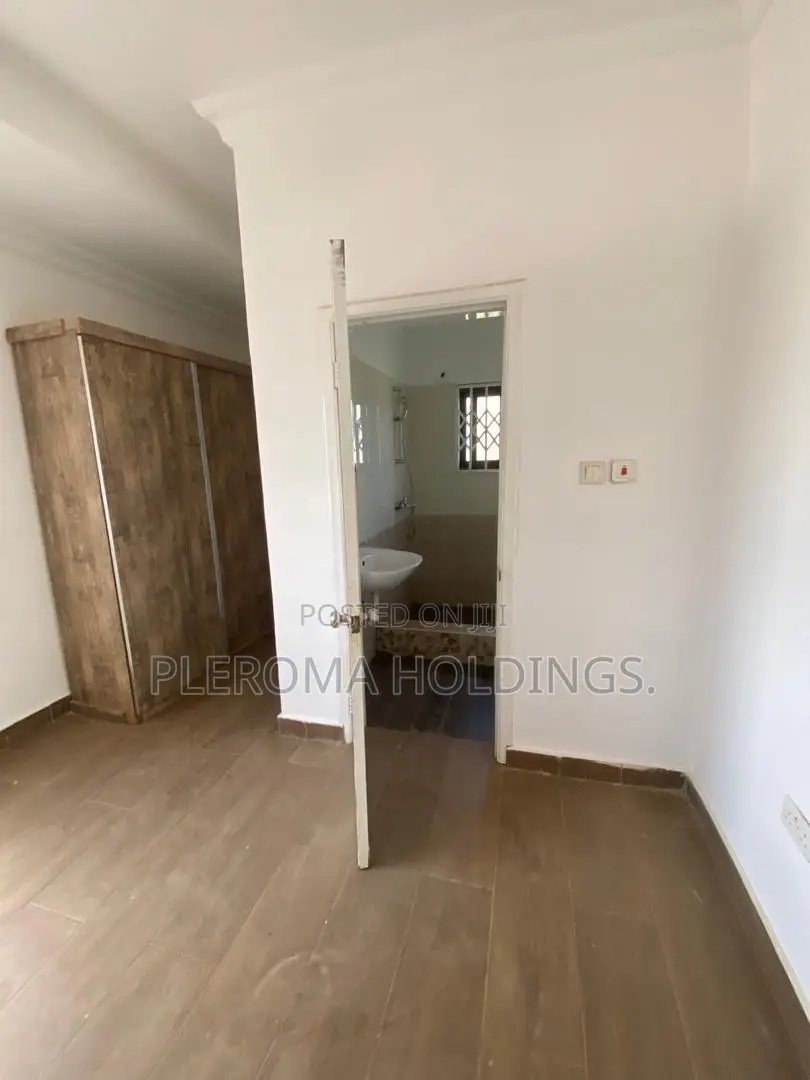 3bdrm Duplex in East Legon Hills for rent