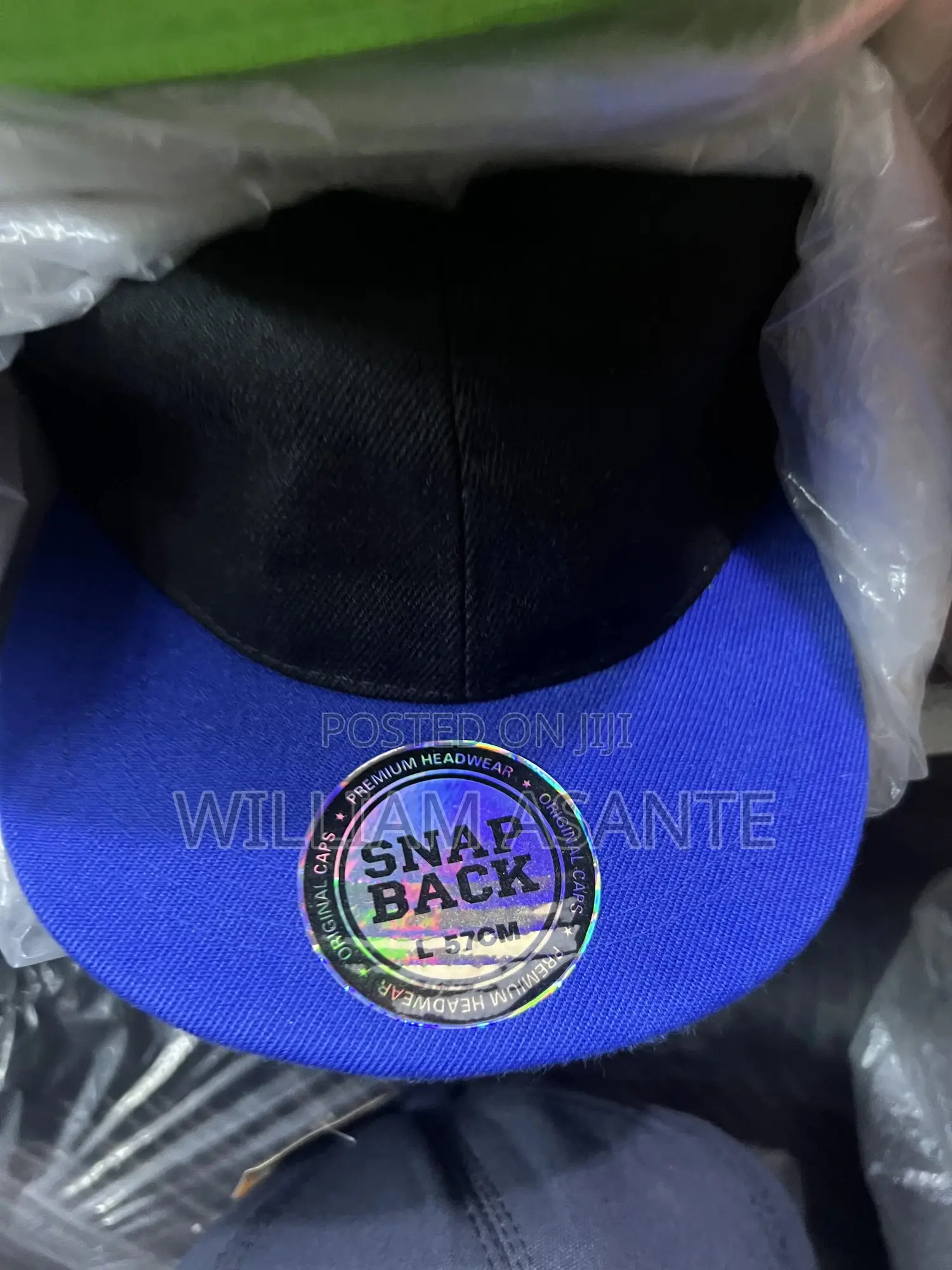Plain Snapback Caps