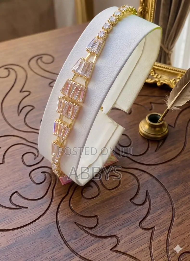 Bauguette Stunning Bracelet For Ladies