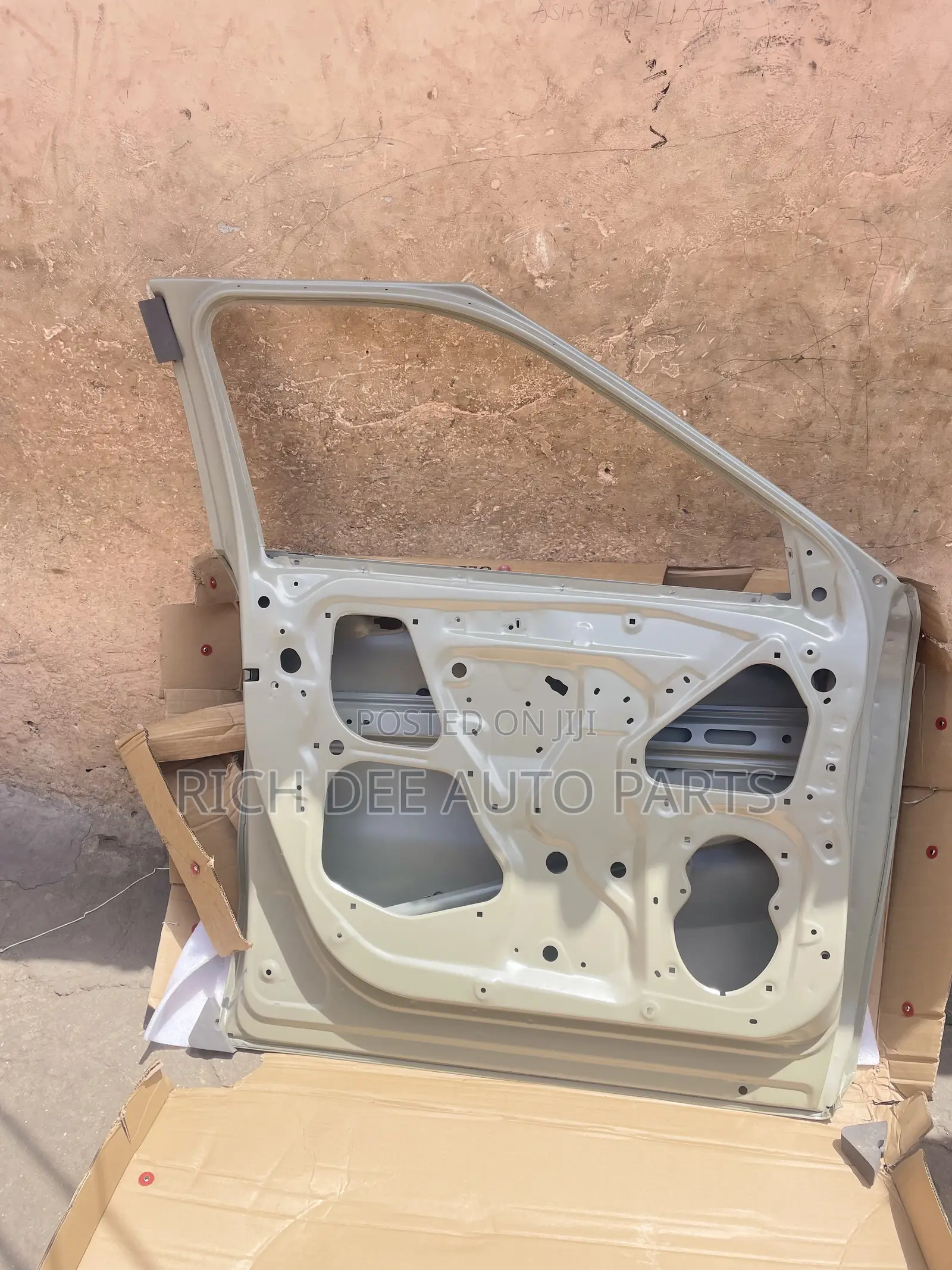 Mitsubishi Outlander 23 Front Doors 2022, 2023, 2024, 2025 Brand New
