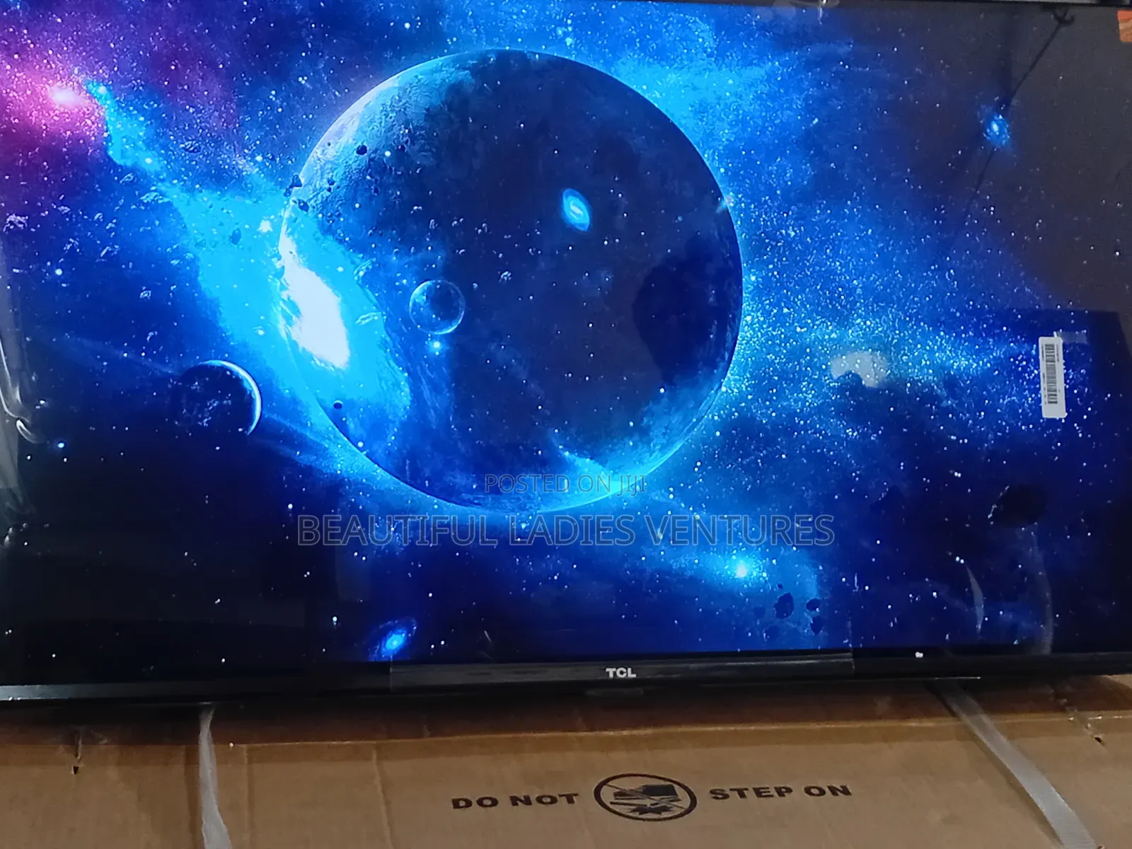 TCL 32” Led Television With Excellent Color Quality