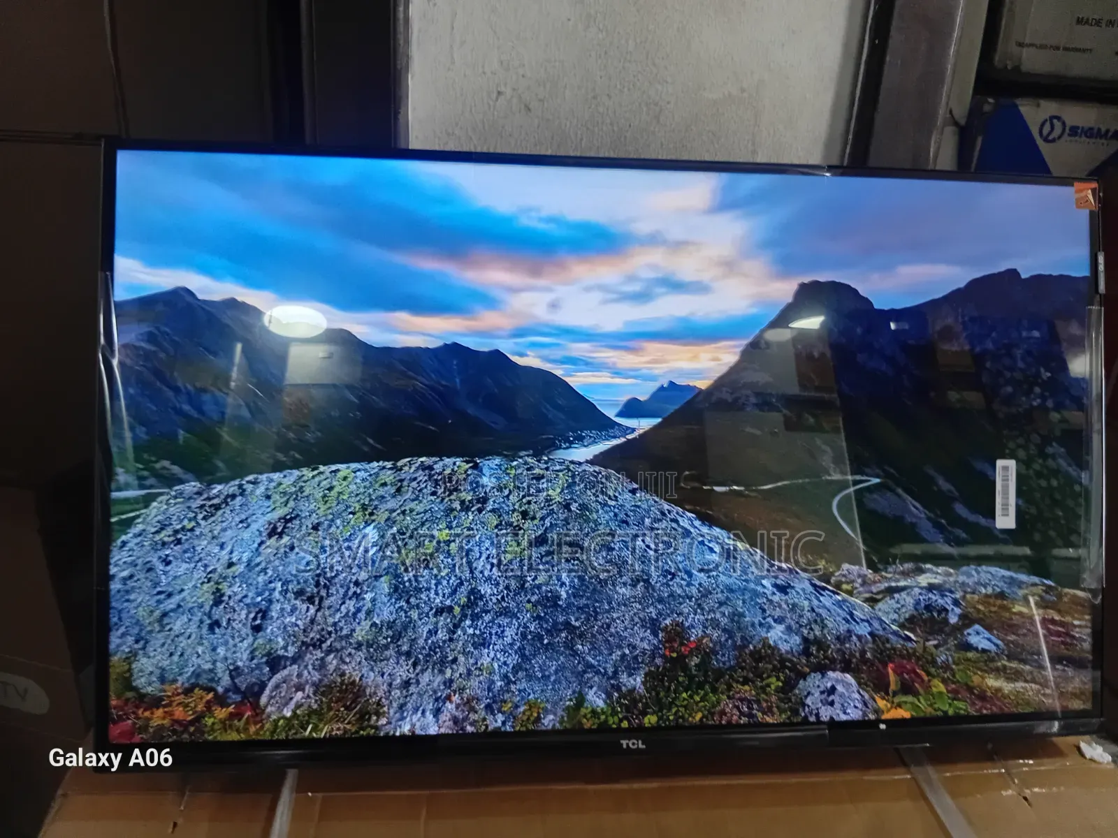 TCL 32” Smart Tv – Sleek, Stylish, Powerful