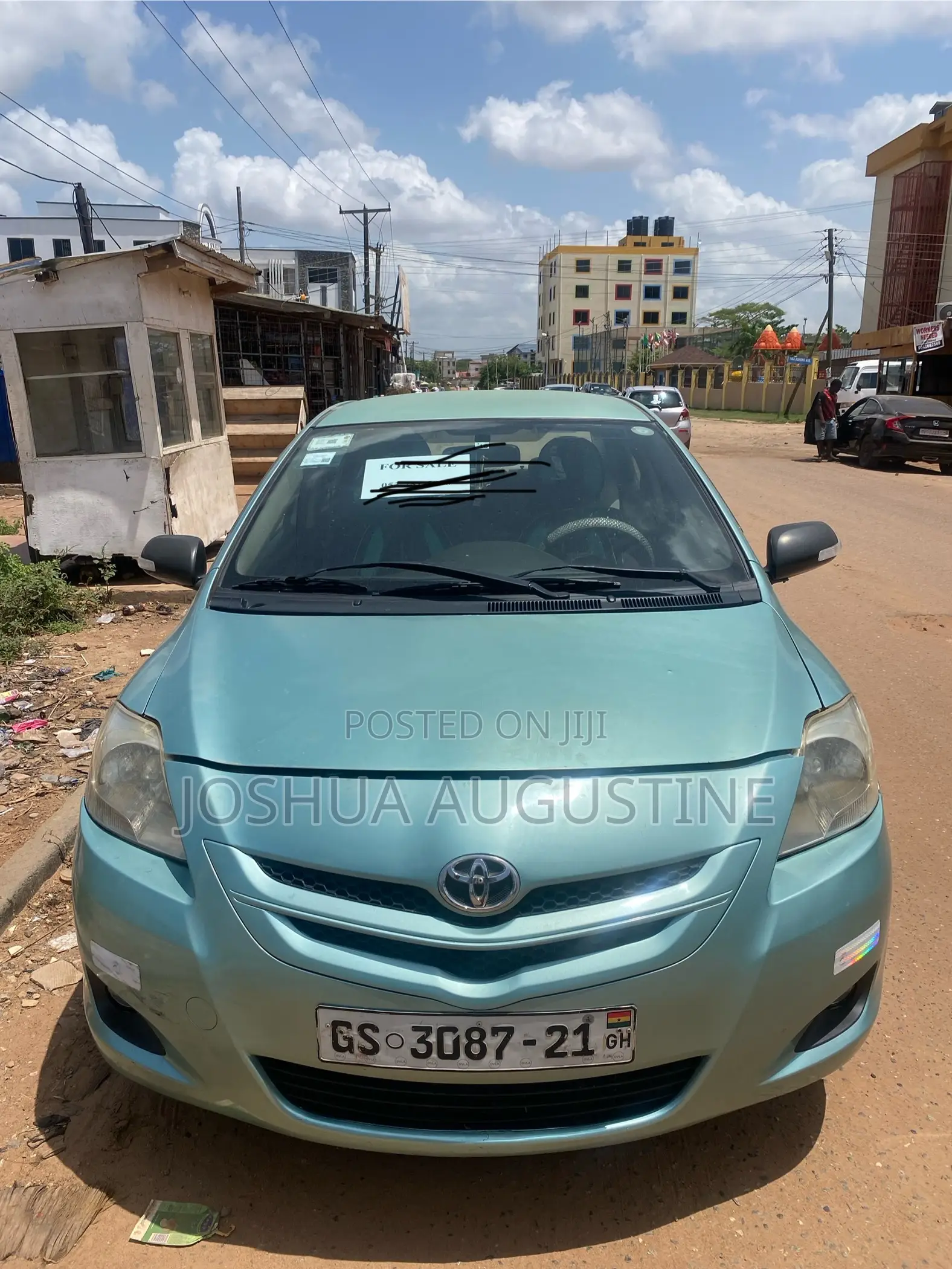 Toyota Belta 2010 Green
