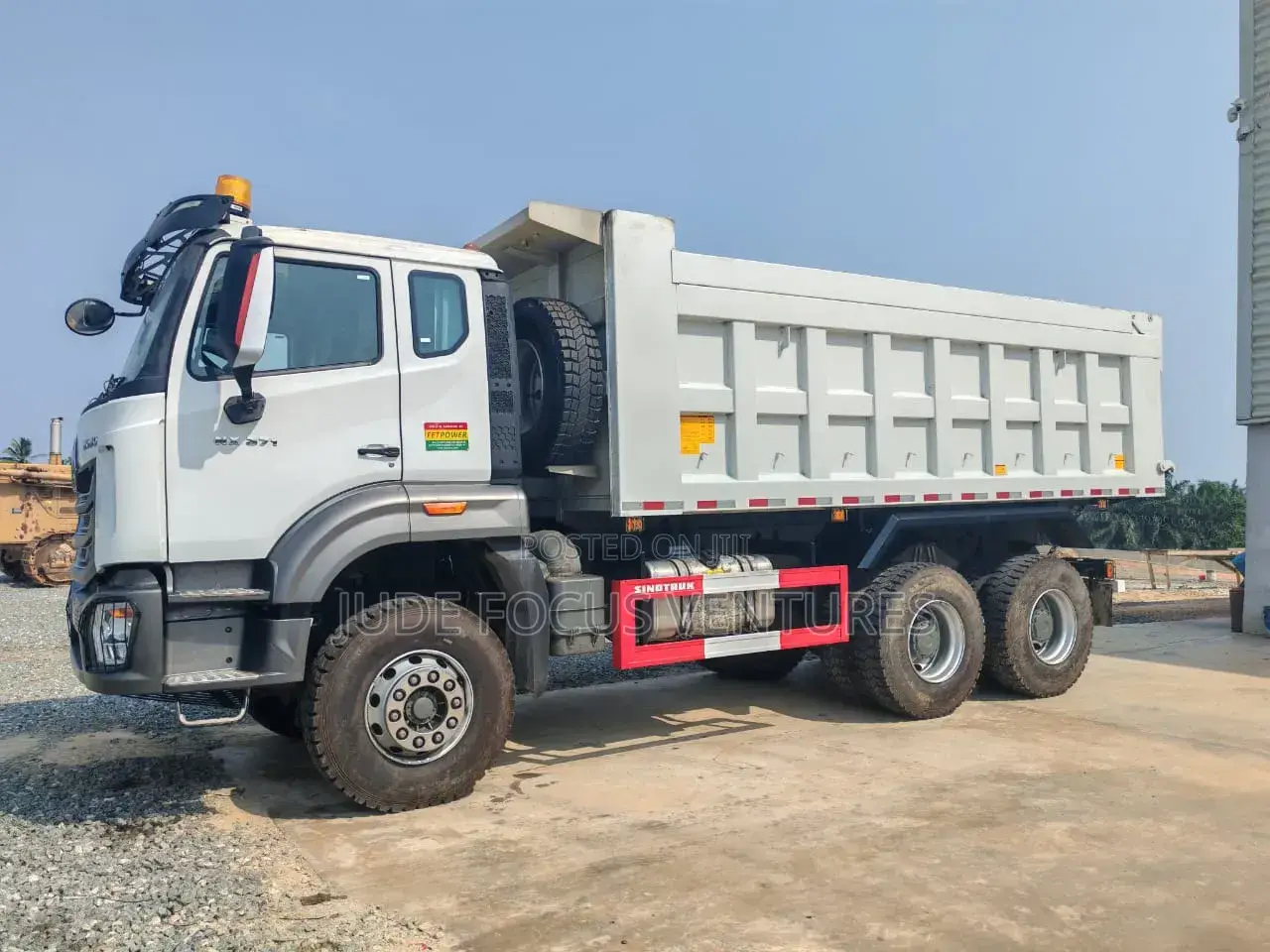 Sinotruk Howo Nx Tipper Trucks