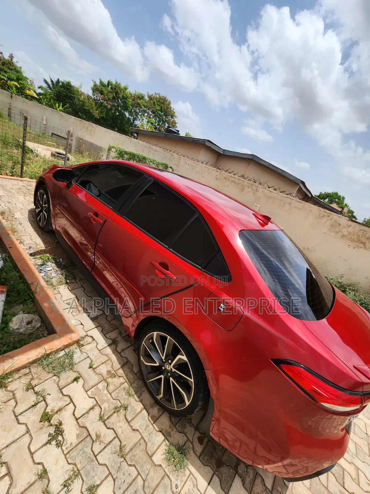 Toyota Corolla SE 2020 Red