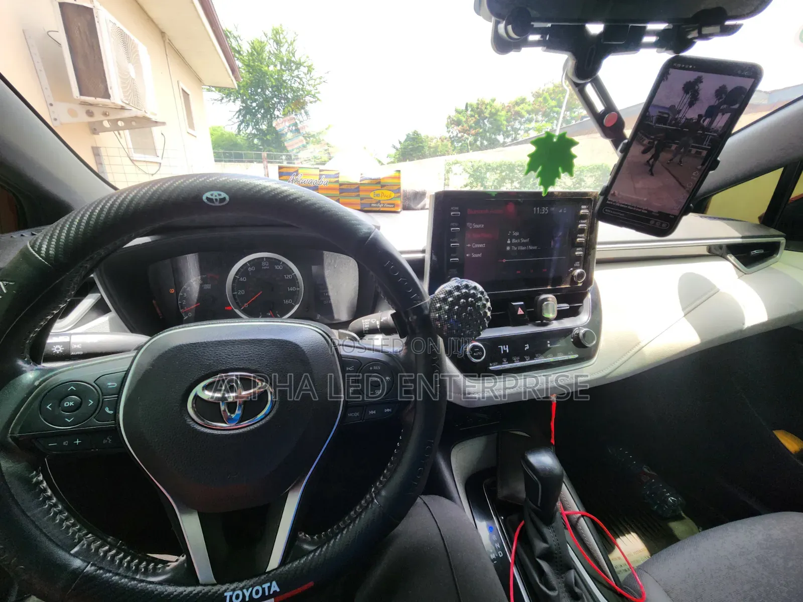 Toyota Corolla SE 2020 Red