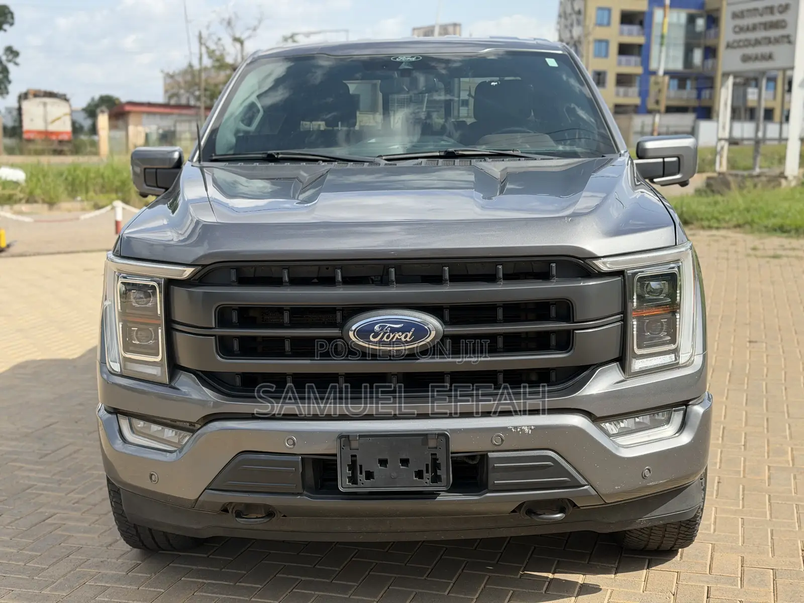 Ford F-150 LARIAT 2022 Gray