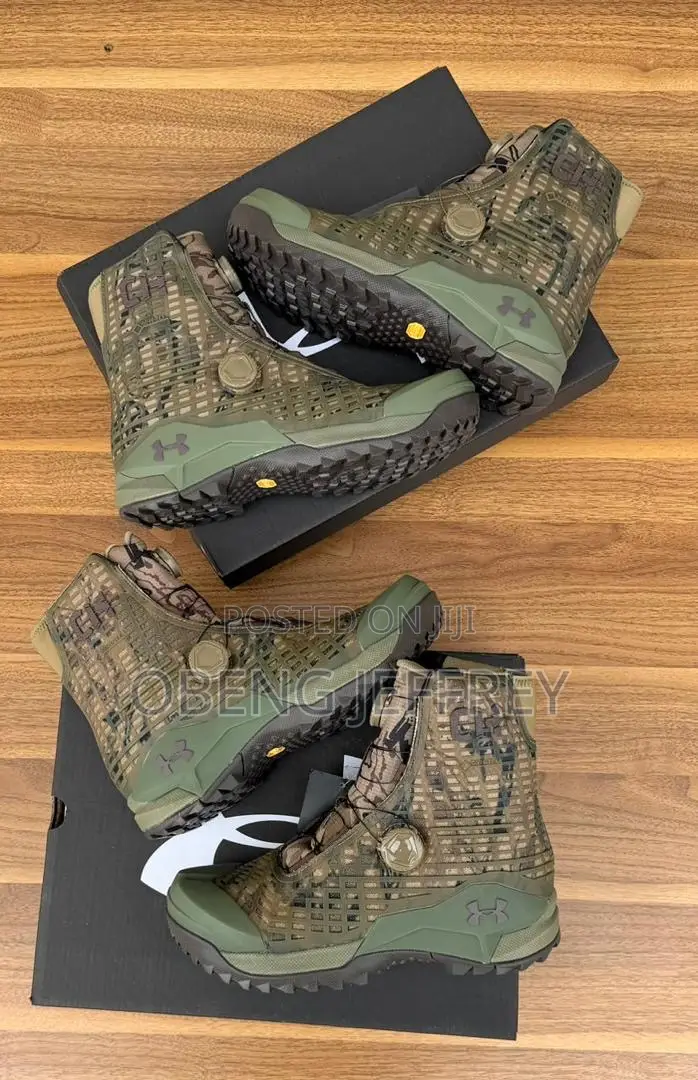 Original Under Armour Goretex Camo Boots